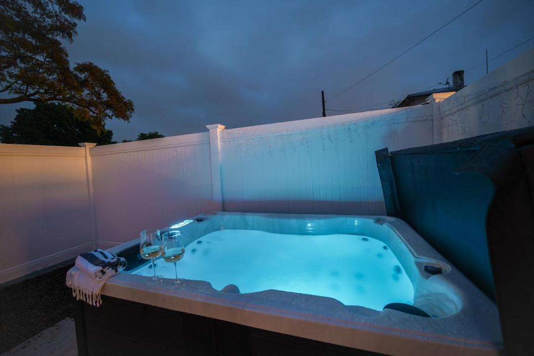 Photo of Others in Hastings