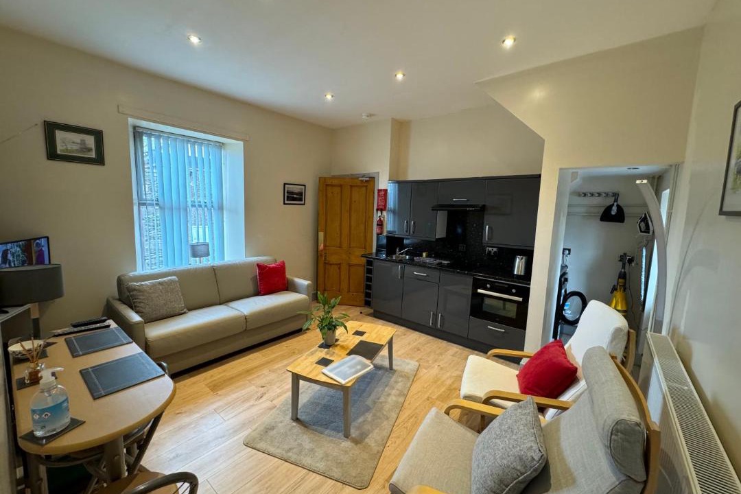 Photo of Livingroom in Keith
