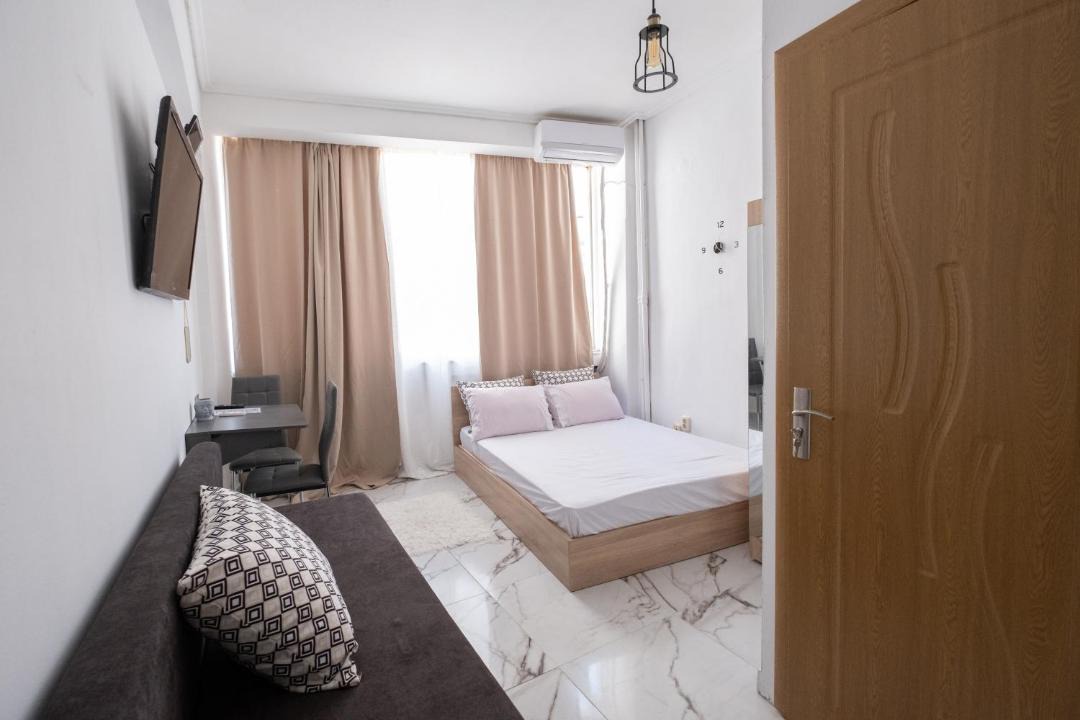 Photo of Bedroom in Drama