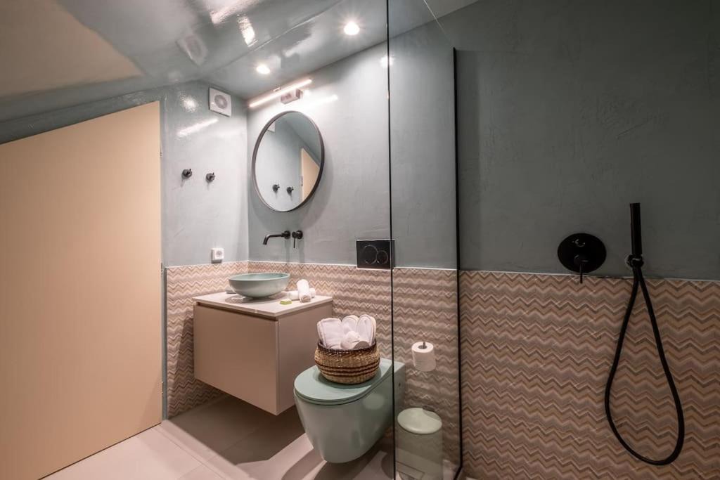 Photo of Bathroom in Piraeus
