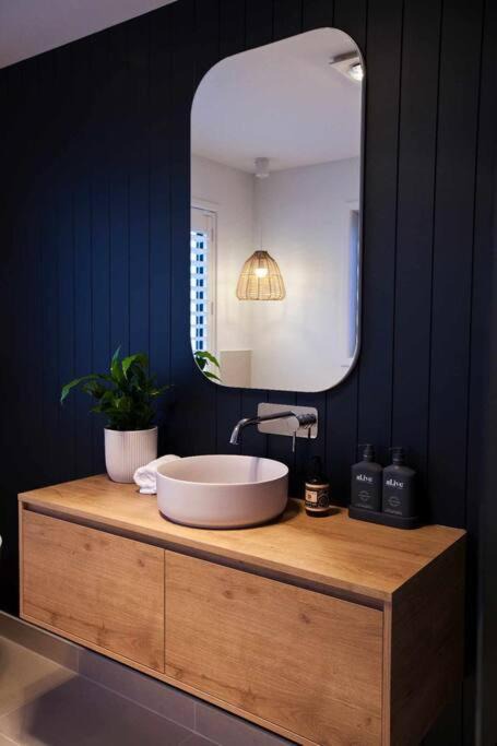Photo of Bathroom in Alonnah