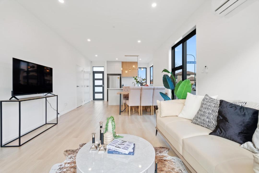Photo of Livingroom in Flat Bush