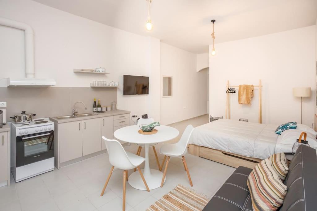 Photo of Others in Analipsi