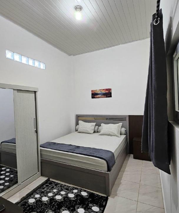 Photo of Bedroom in Meulaboh