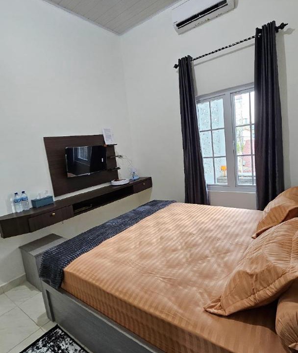 Photo of Bedroom in Meulaboh