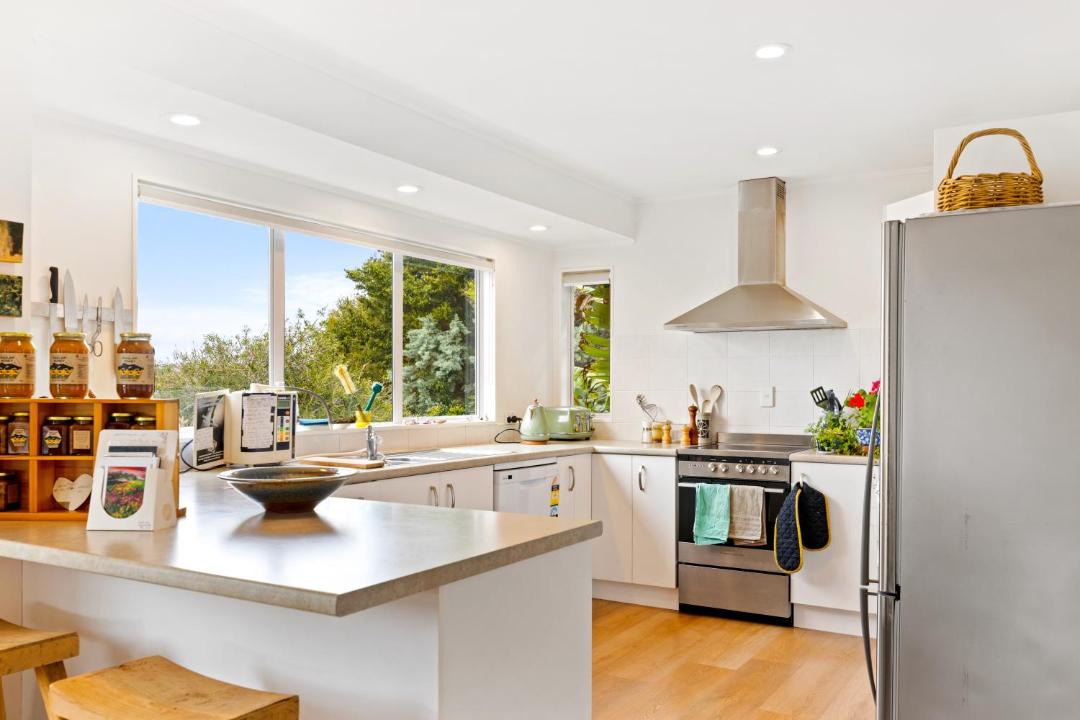 Photo of Kitchen in Stanmore Bay