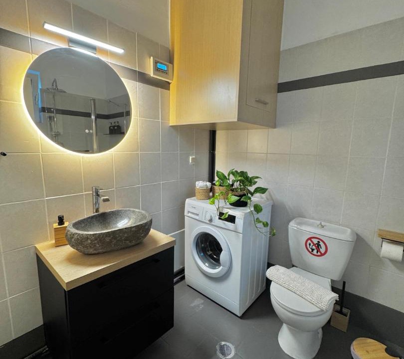 Photo of Bathroom in Markopoulon