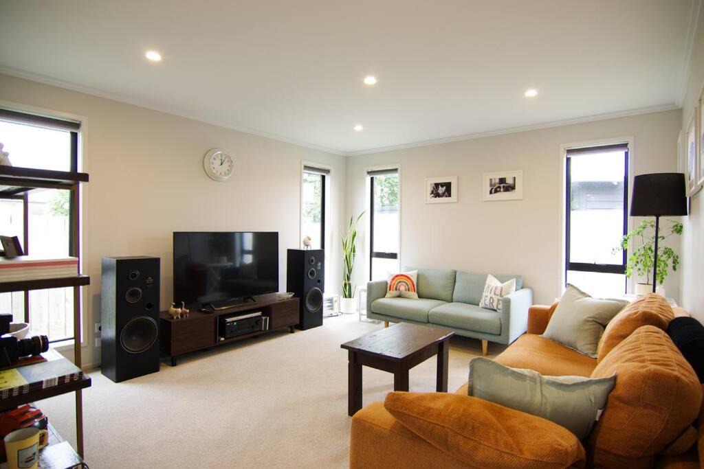 Photo of Others in Hamilton