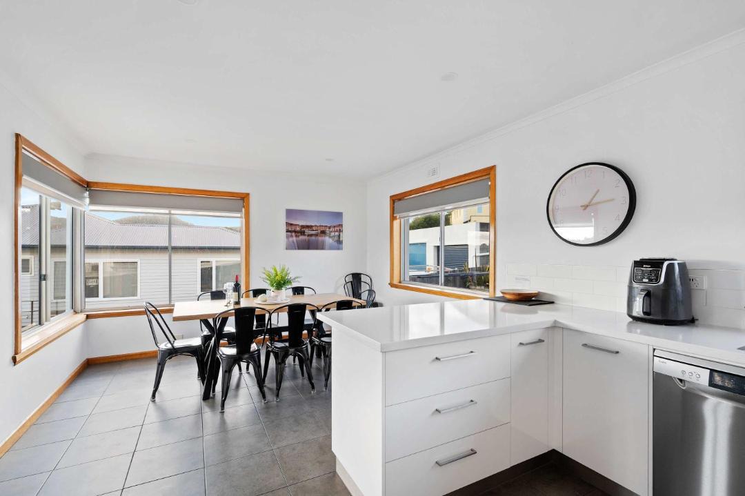 Photo of Kitchen in Warrane