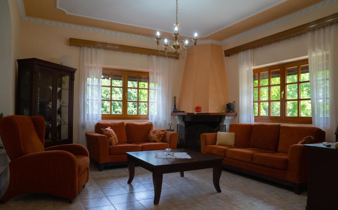 Photo of Livingroom in Almopia