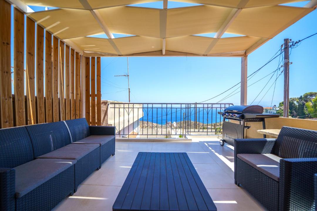 Photo of Patio Balcony in Rodhia