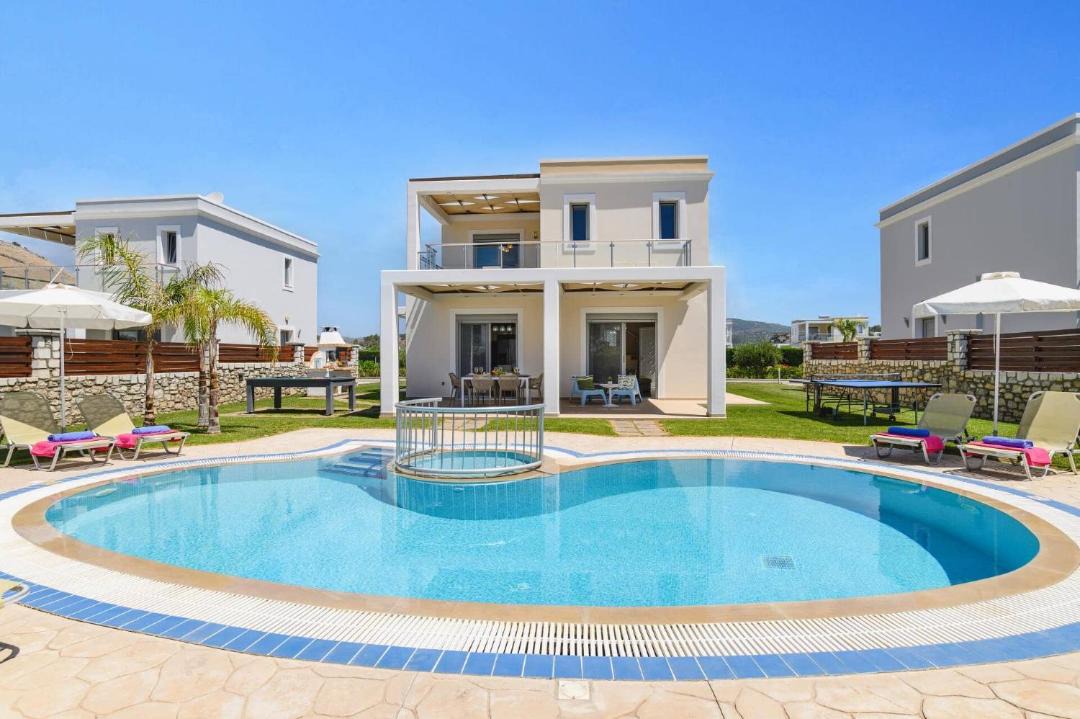 Photo of Others in Lardos