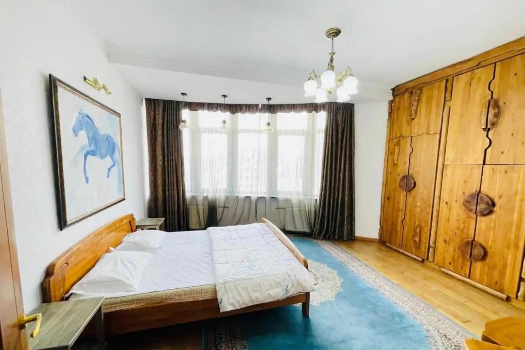 Photo of Others in Sukhbaatar