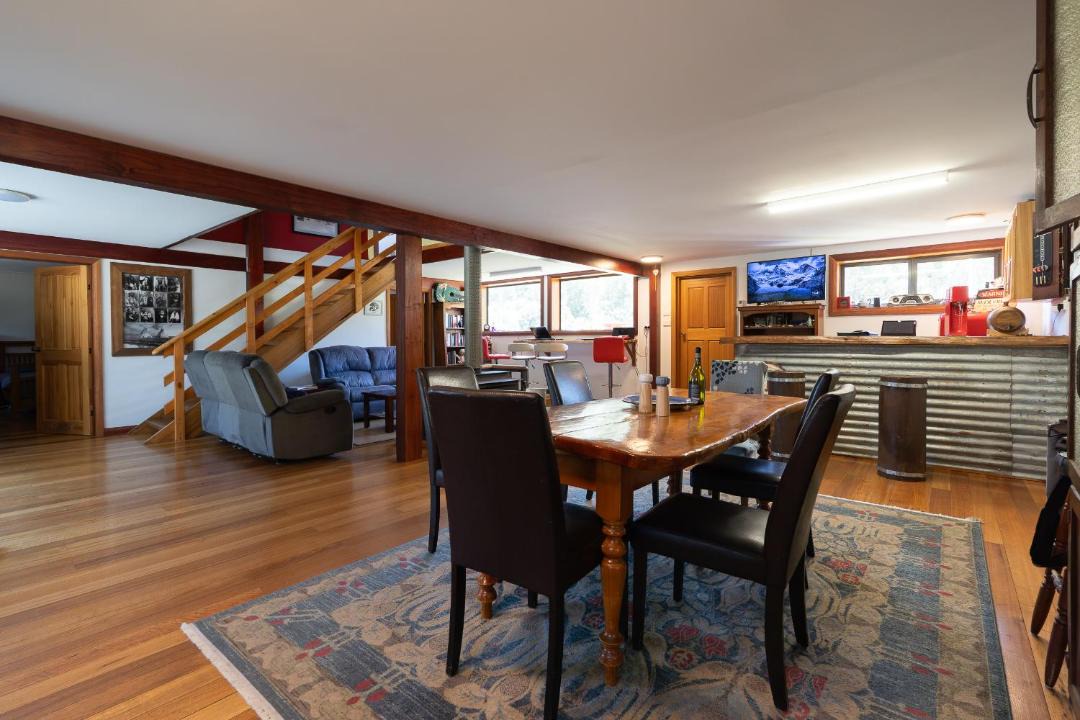 Photo of Livingroom in Garden Island Creek