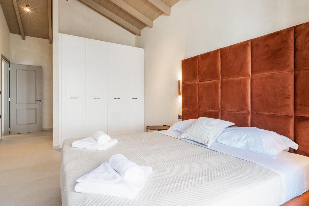 Photo of Bedroom in Tselendata