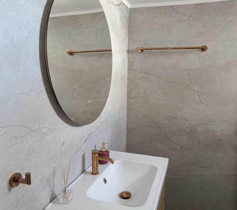 Photo of Bathroom in Thouria