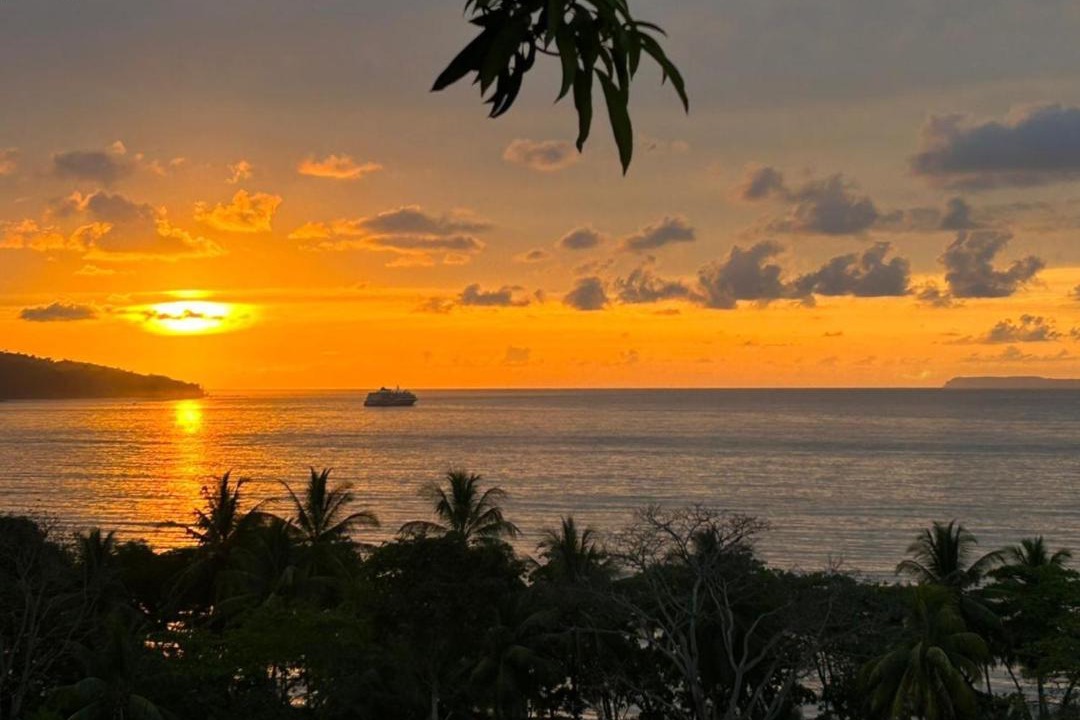 Photo of Others in Drake Bay