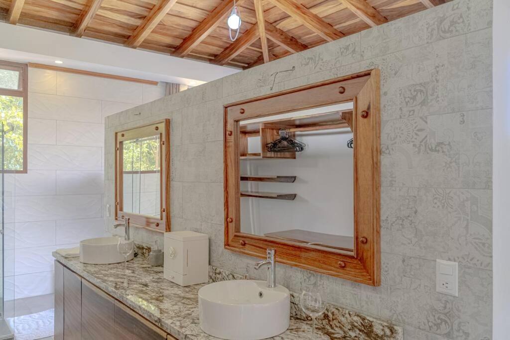 Photo of Bathroom in Santa Elena