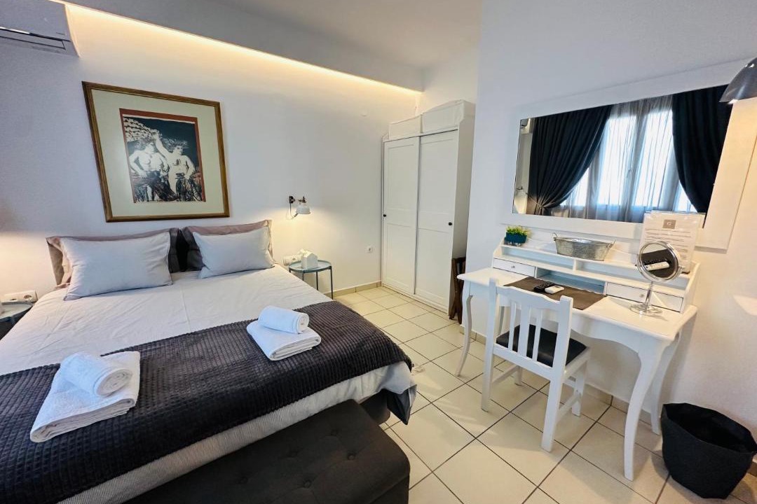Photo of Bedroom in Aigio