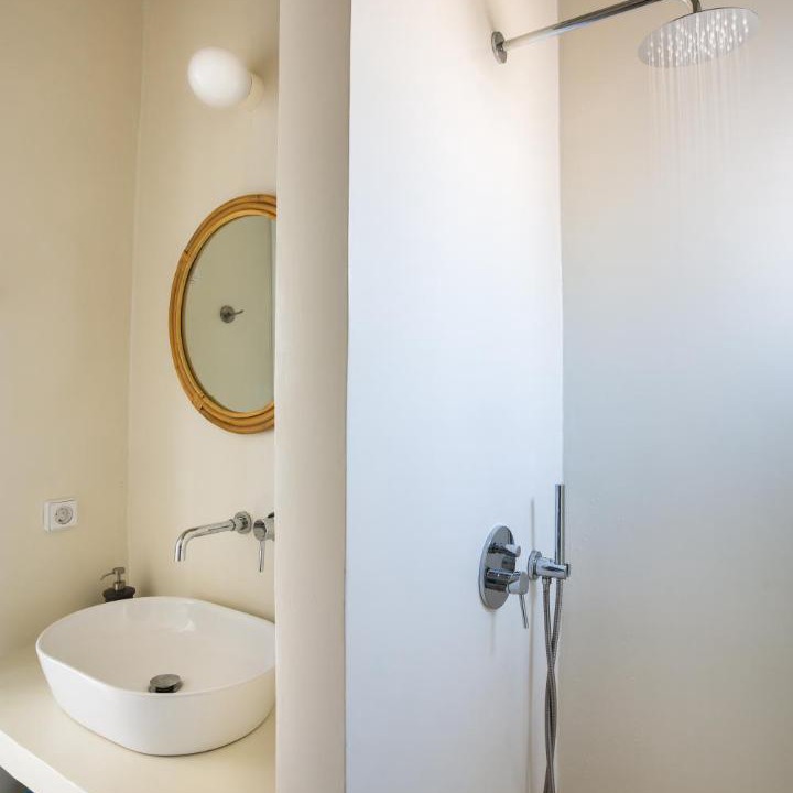 Photo of Others in Kamares