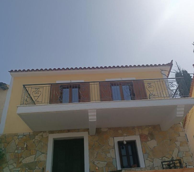 Photo of Buildings in Koutselio