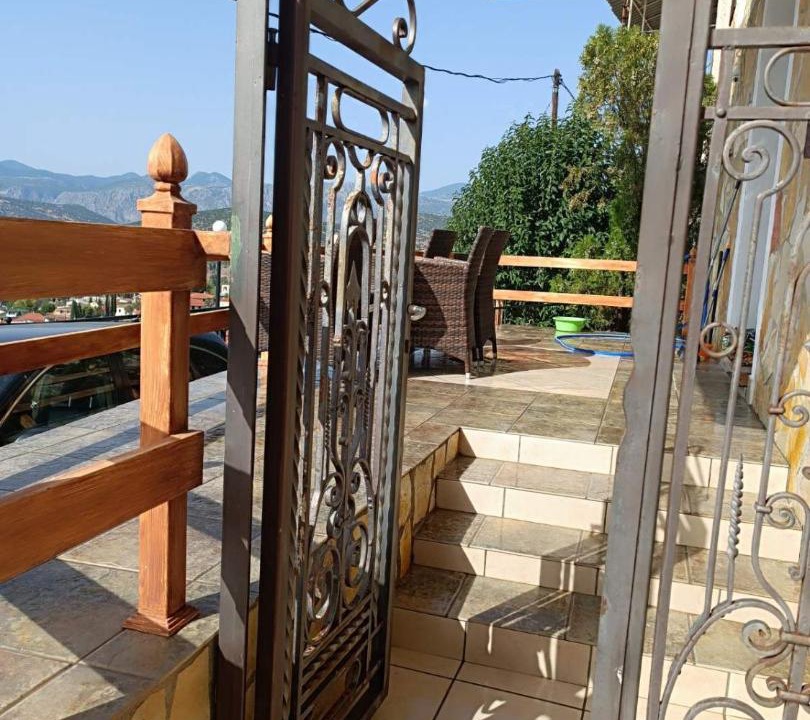 Photo of Patio Balcony in Koutselio