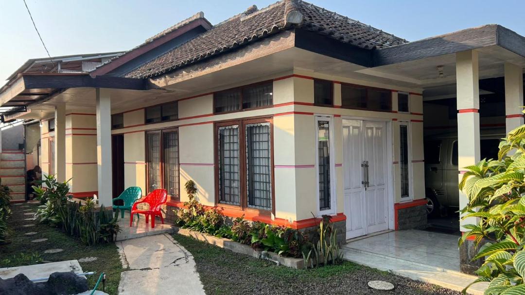 Photo of Buildings in Ciater