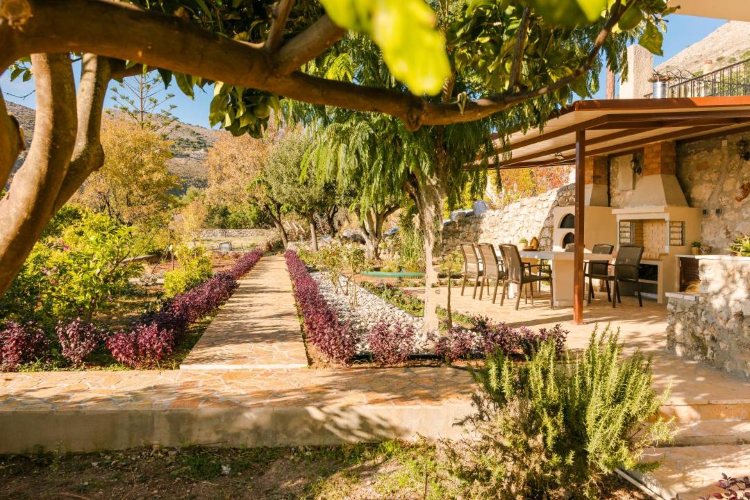 Photo of Others in Farsa