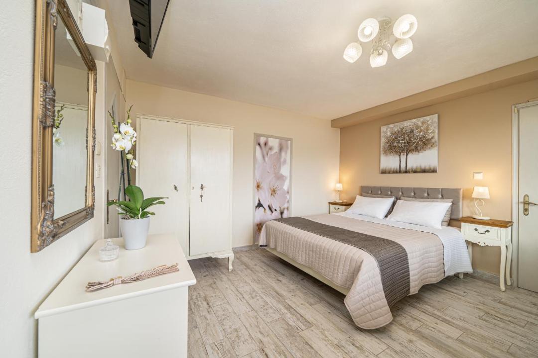 Photo of Bedroom in Argostoli Town