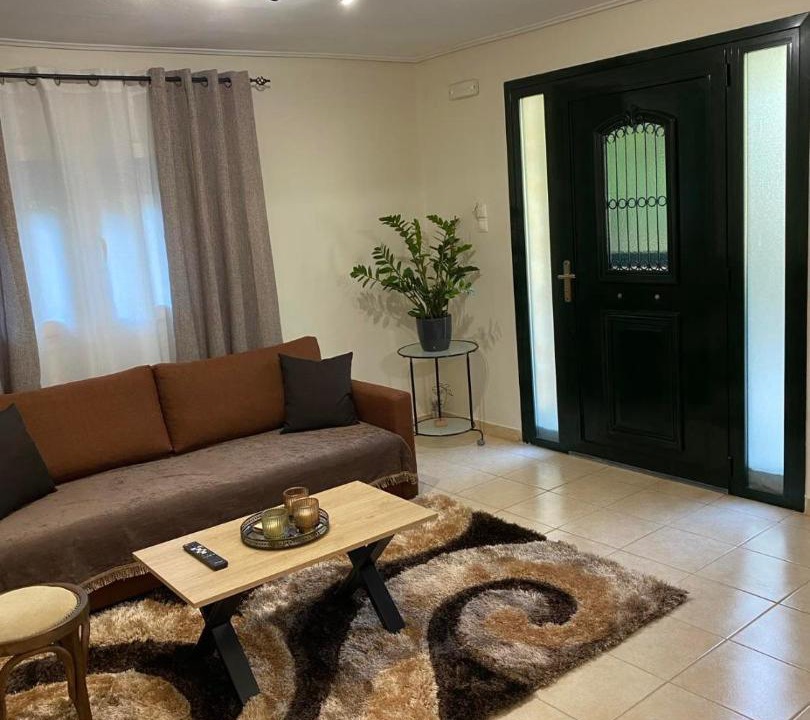 Photo of Livingroom in Elliniko-Argyroupoli