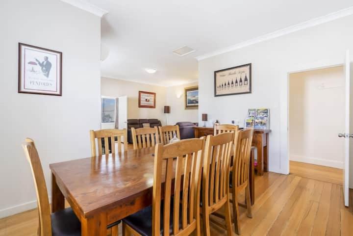 Photo of Others in Invermay