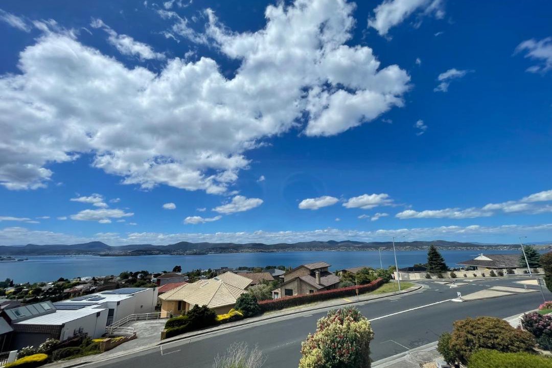 Photo of Others in Sandy Bay