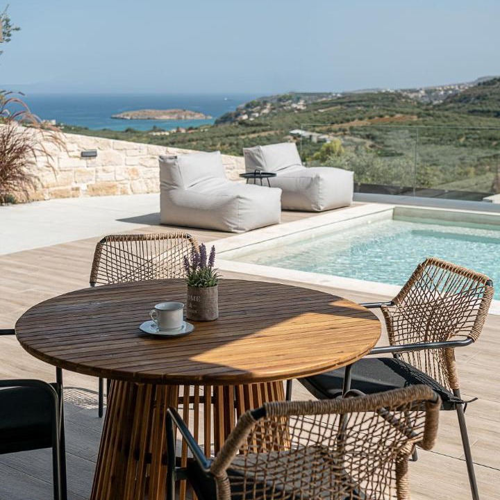 Photo of Patio Balcony in Douliana