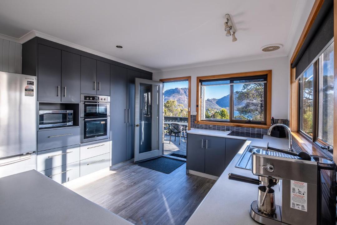 Photo of Kitchen in Coles Bay