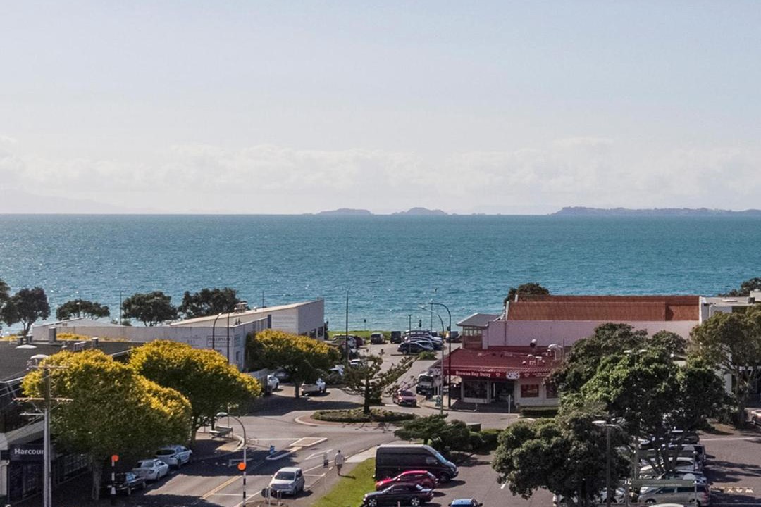 Photo of Others in Browns Bay