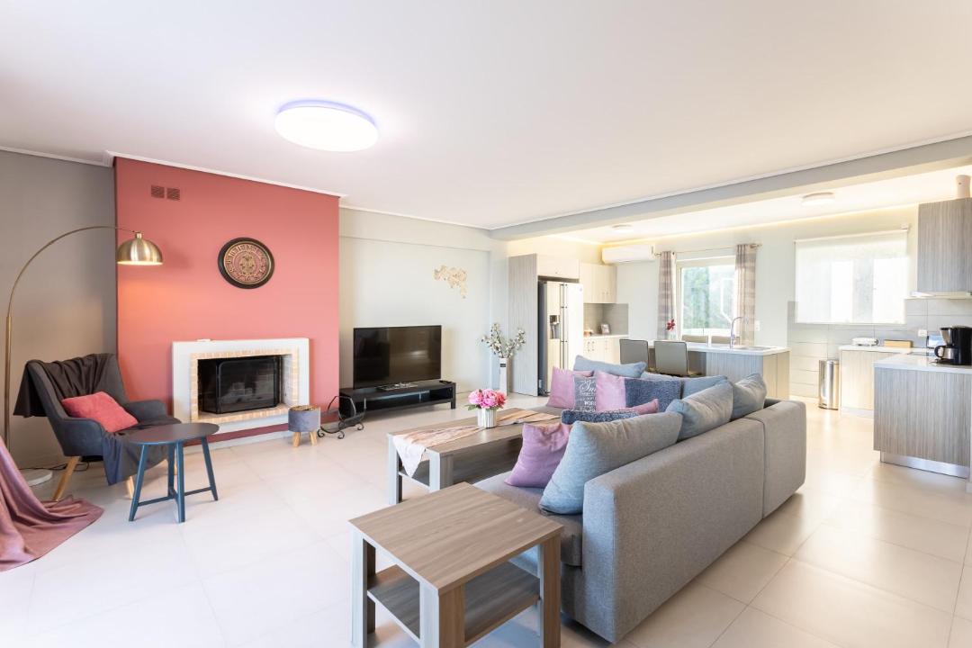 Photo of Livingroom in Spata-Artemida