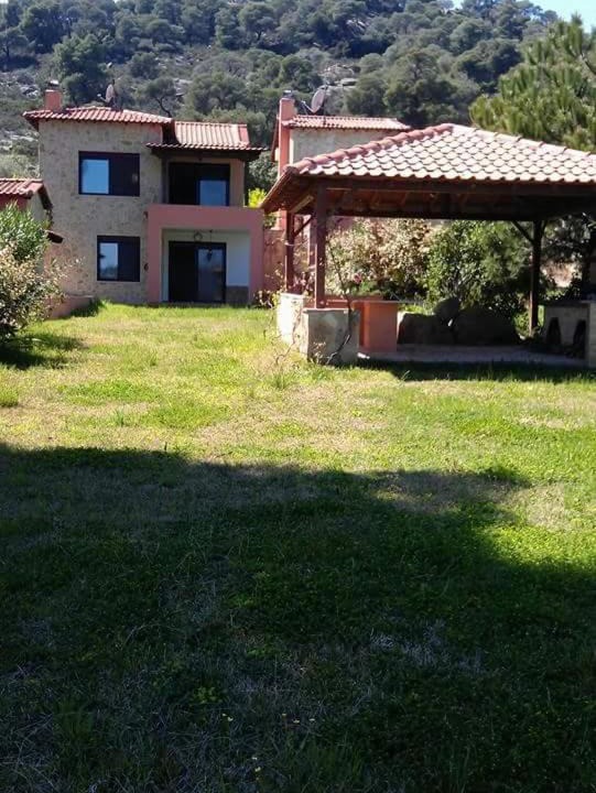 Photo of Buildings in Sithonia
