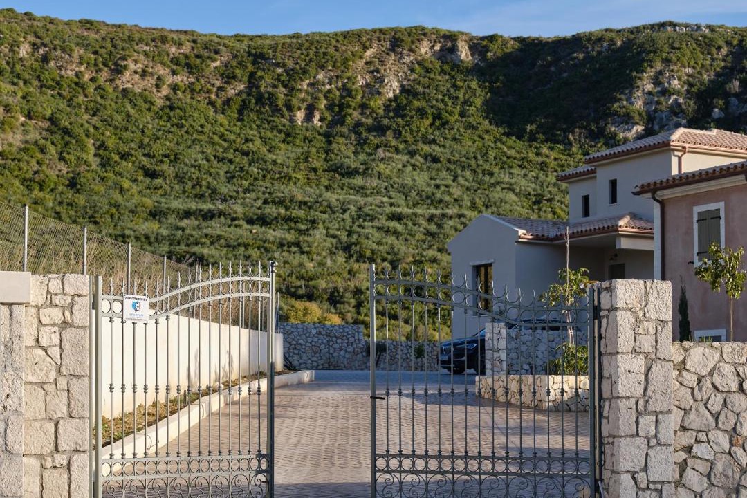 Photo of Others in Kateleios