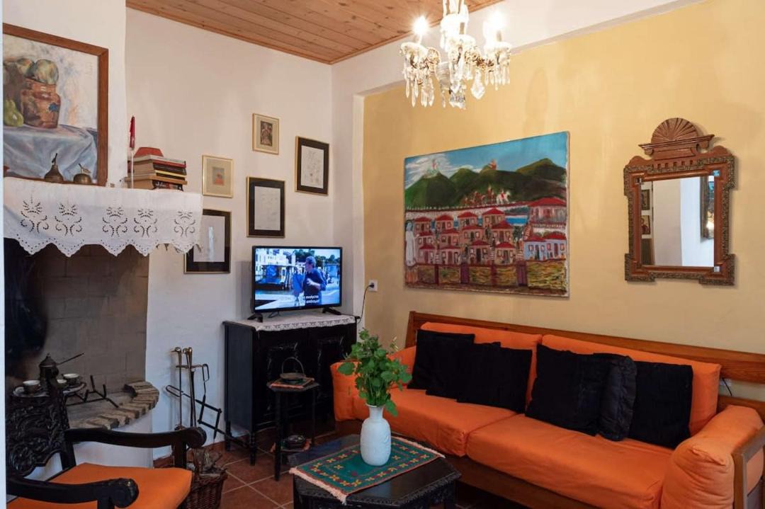 Photo of Livingroom in Skotino