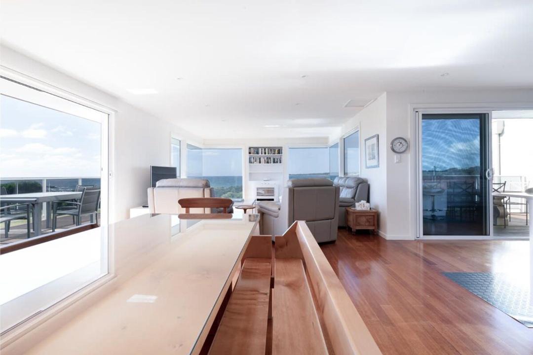 Photo of Livingroom in Low Head