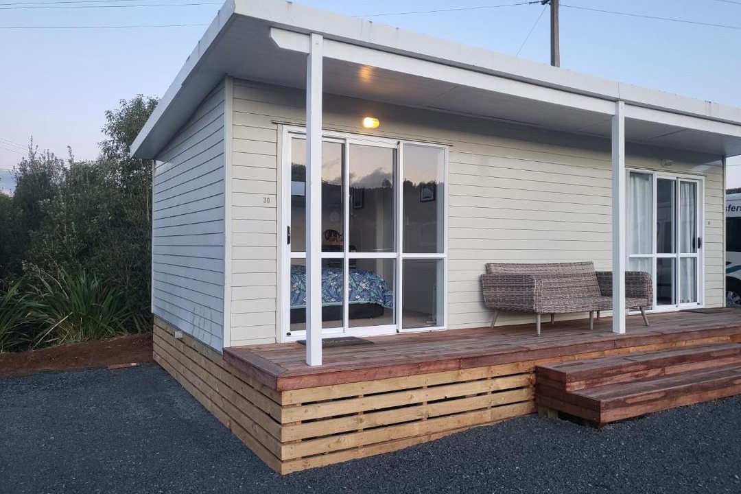Photo of Others in Raglan