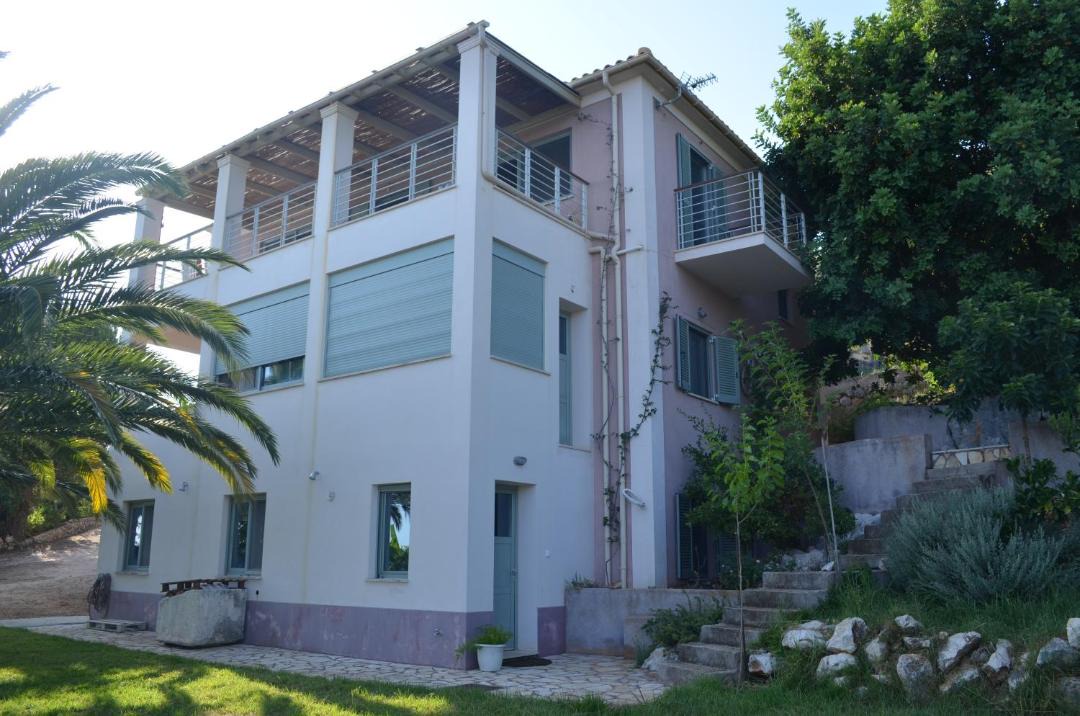 Photo of Buildings in Mazarakata