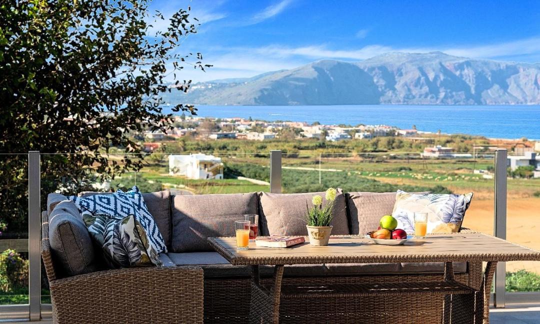 Photo of Patio Balcony in Dramia
