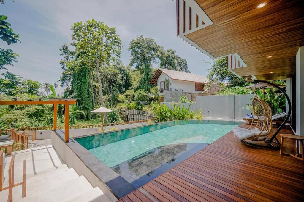 Photo of Others in Beraban