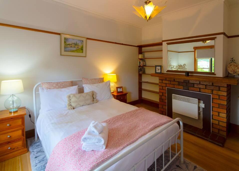 Photo of Bedroom in Ross