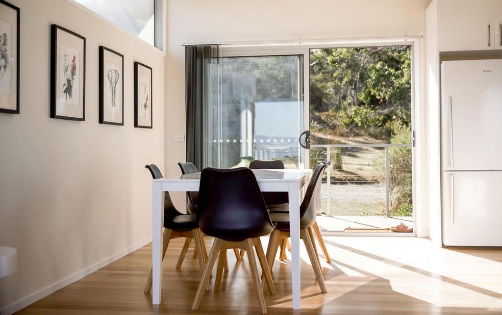 Photo of Livingroom in Alonnah