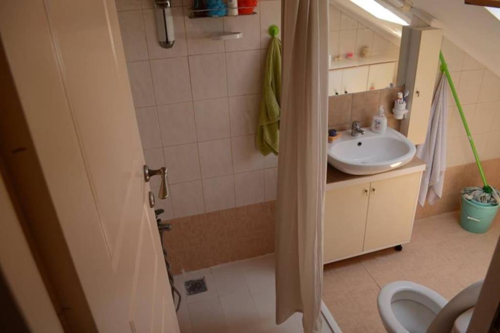 Photo of Bathroom in Kalo Nero