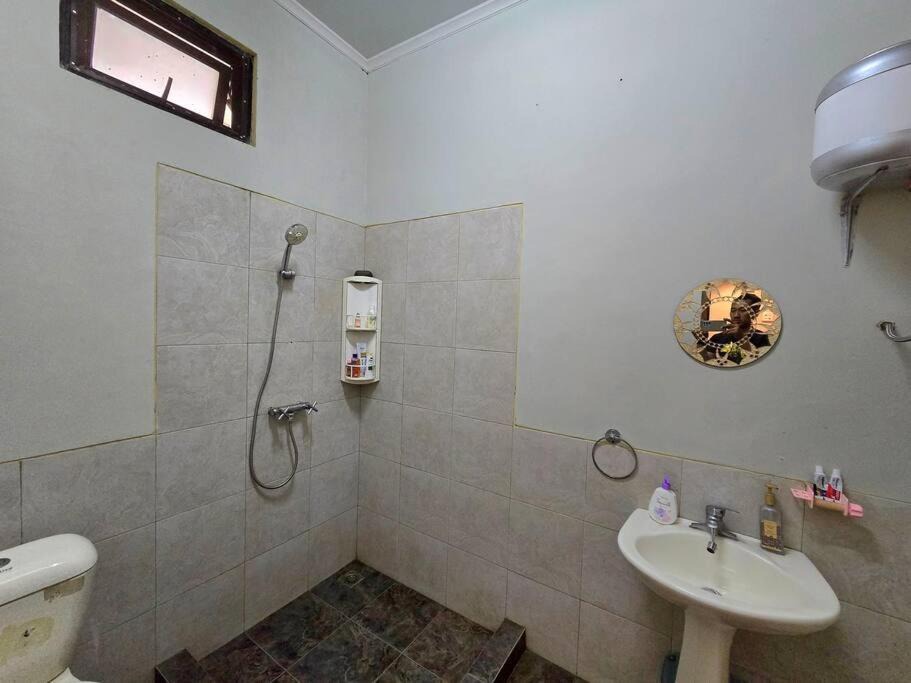 Photo of Bathroom in Megamendung
