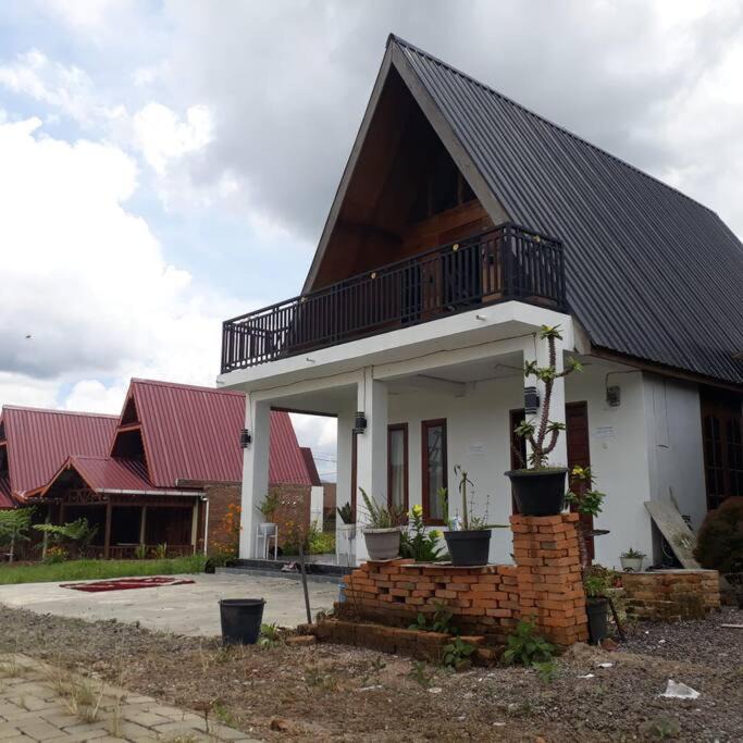 Photo of Buildings in Karo