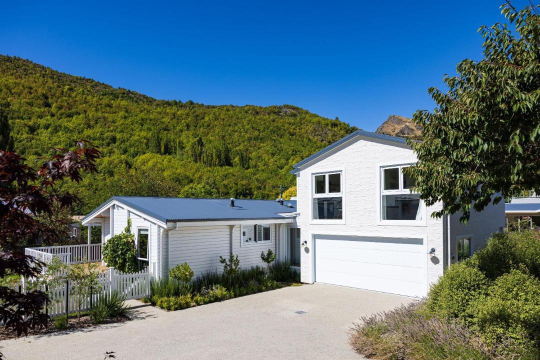 Photo of Buildings in Arrowtown